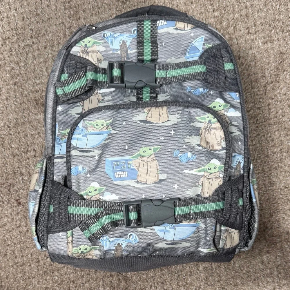 Pottery Barn Star Wars Grogu Glow-in-the Dark Small Backpack EUC